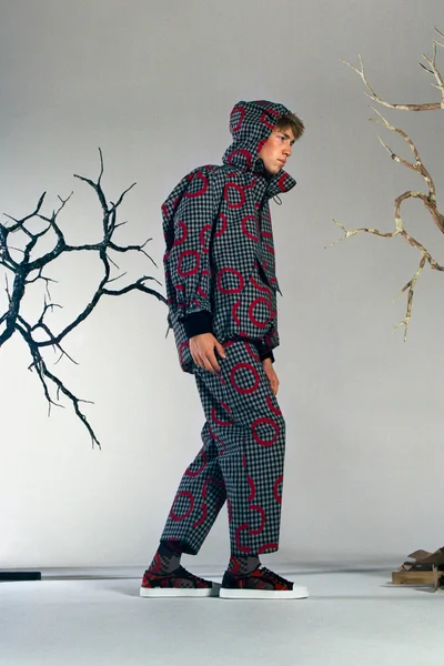 Look 17